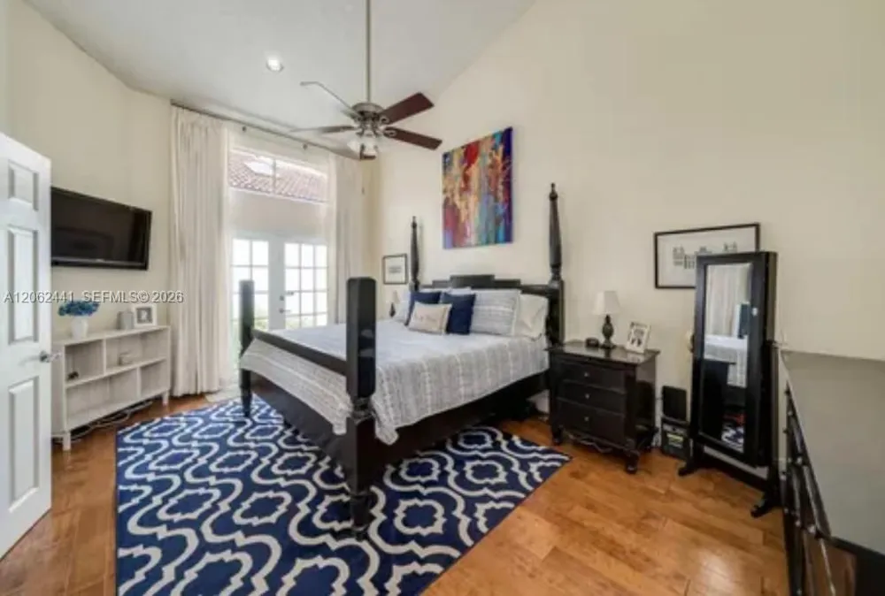 10157 NW 4th St #1 Plantation, FL 33324