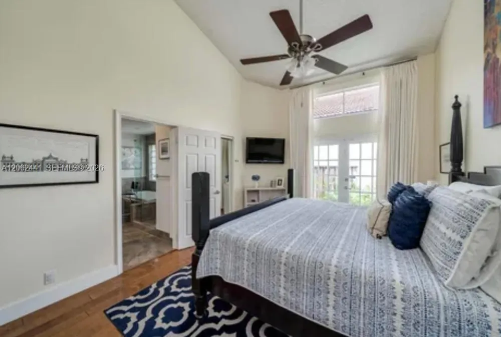 10157 NW 4th St #1 Plantation, FL 33324