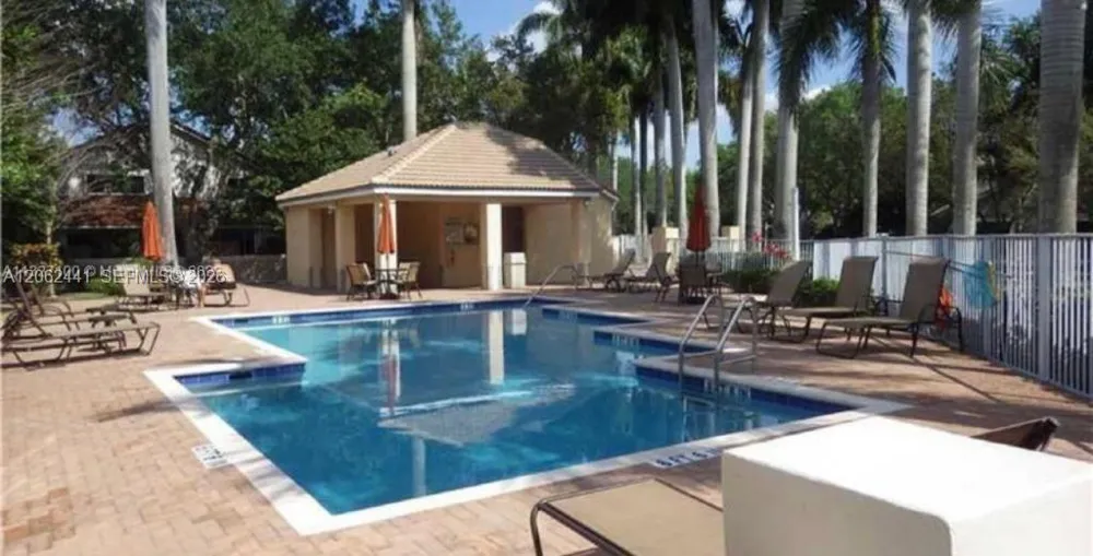 10157 NW 4th St #1 Plantation, FL 33324