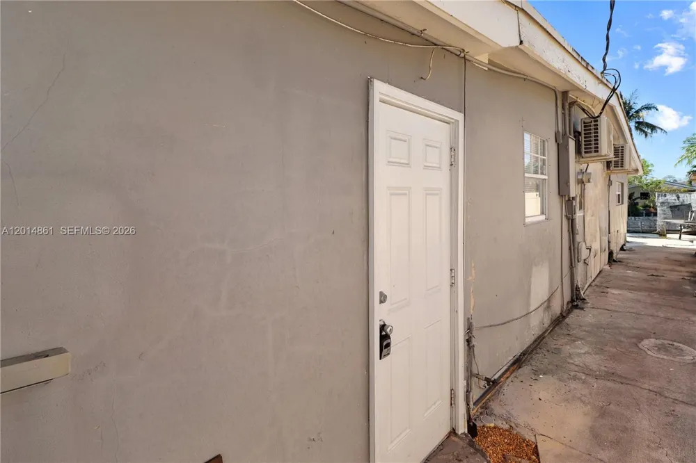 10710 SW 43rd Ln #1 Miami, FL 33165