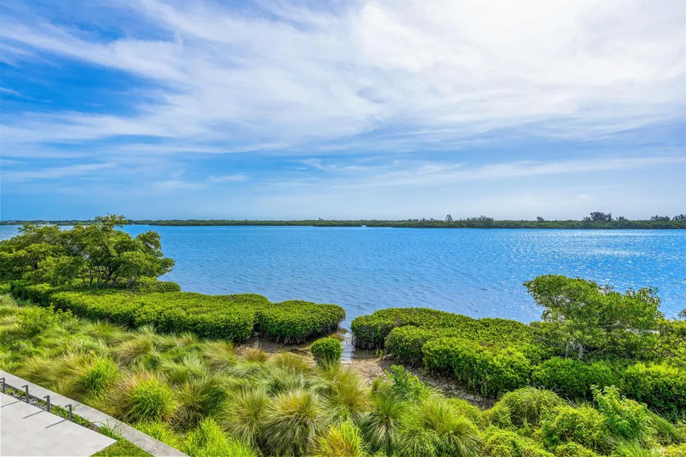 4848 S Harbor Drive Vero Beach, FL 32967