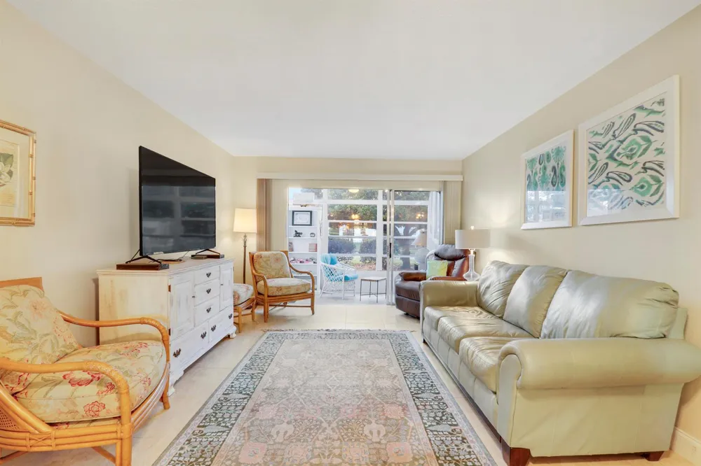 2929 SE OCEAN BOULEVARD #112-2 Stuart, FL 34996