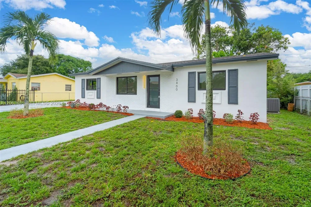 3400 NW 211th St Miami Gardens, FL 33056