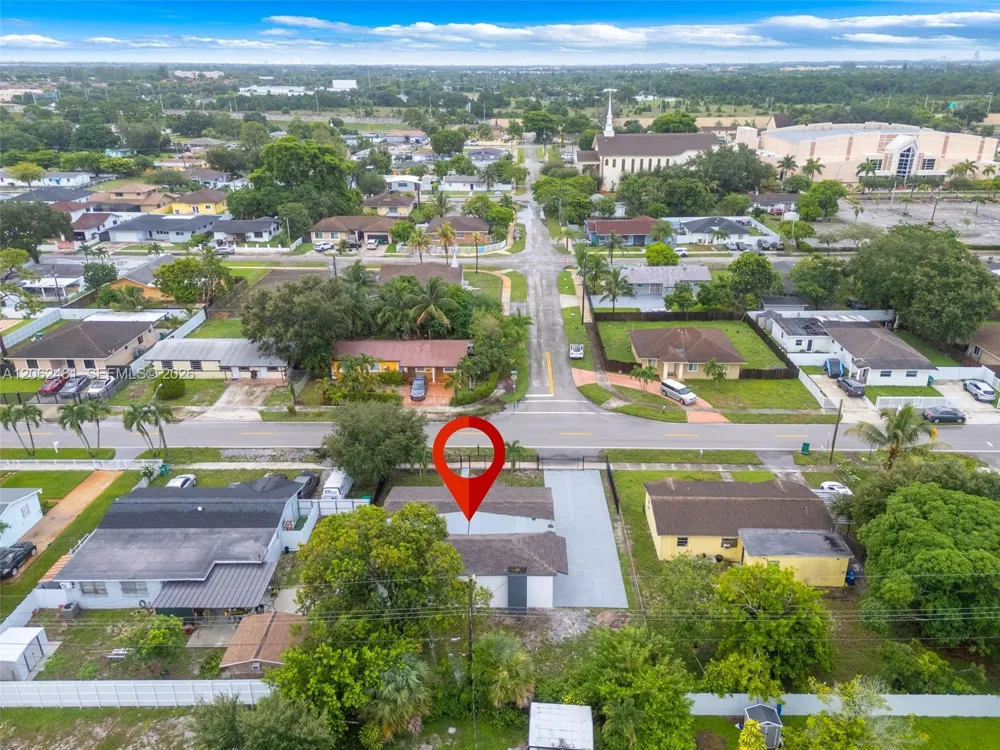 3400 NW 211th St Miami Gardens, FL 33056