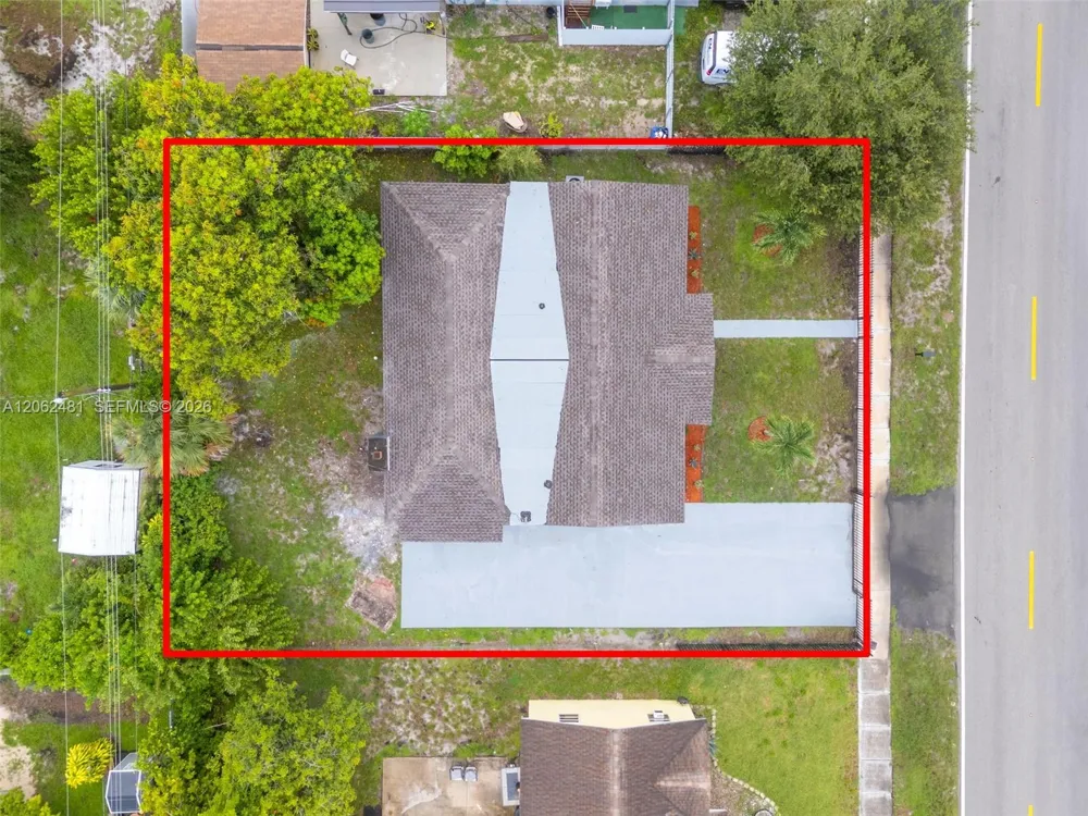 3400 NW 211th St Miami Gardens, FL 33056