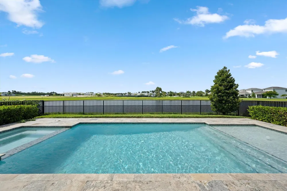 15664 Merritt Drive Westlake, FL 33470