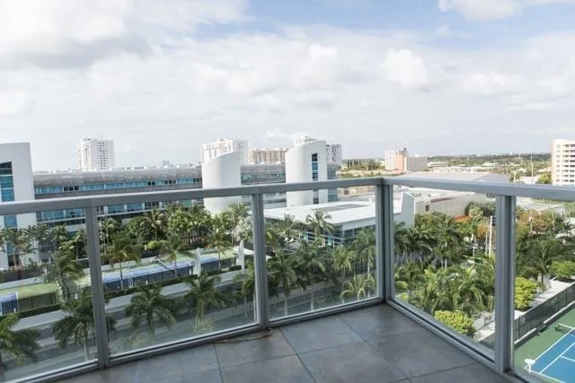 3029 NE 188th Street #914 Aventura, FL 33180