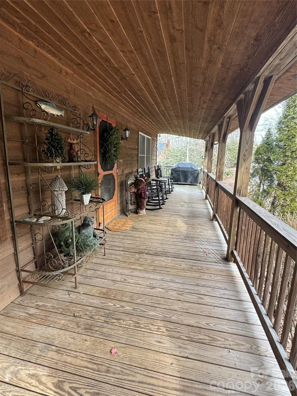 128 Hillcrest Road Newland, NC 28657