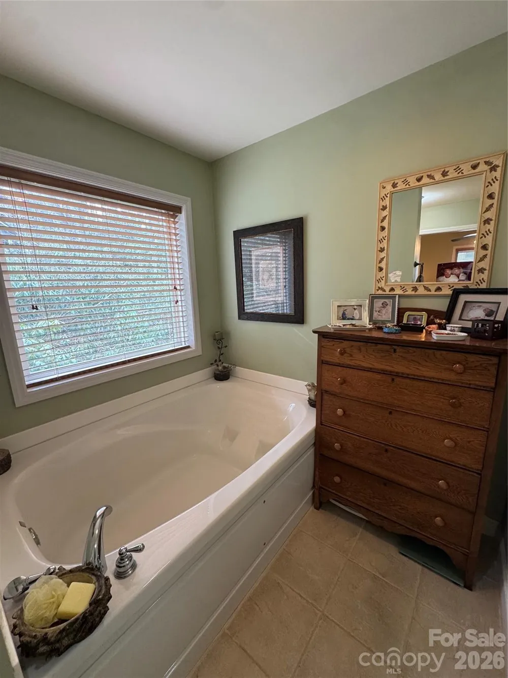128 Hillcrest Road Newland, NC 28657