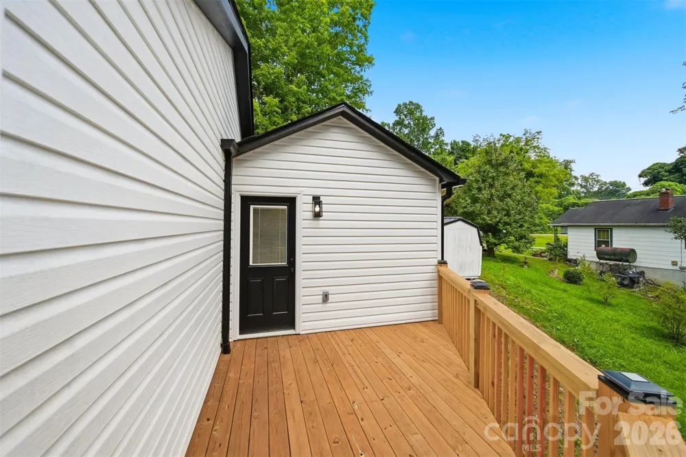 419 Rockyford Street Morganton, NC 28655