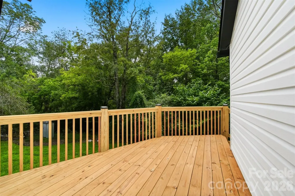 419 Rockyford Street Morganton, NC 28655