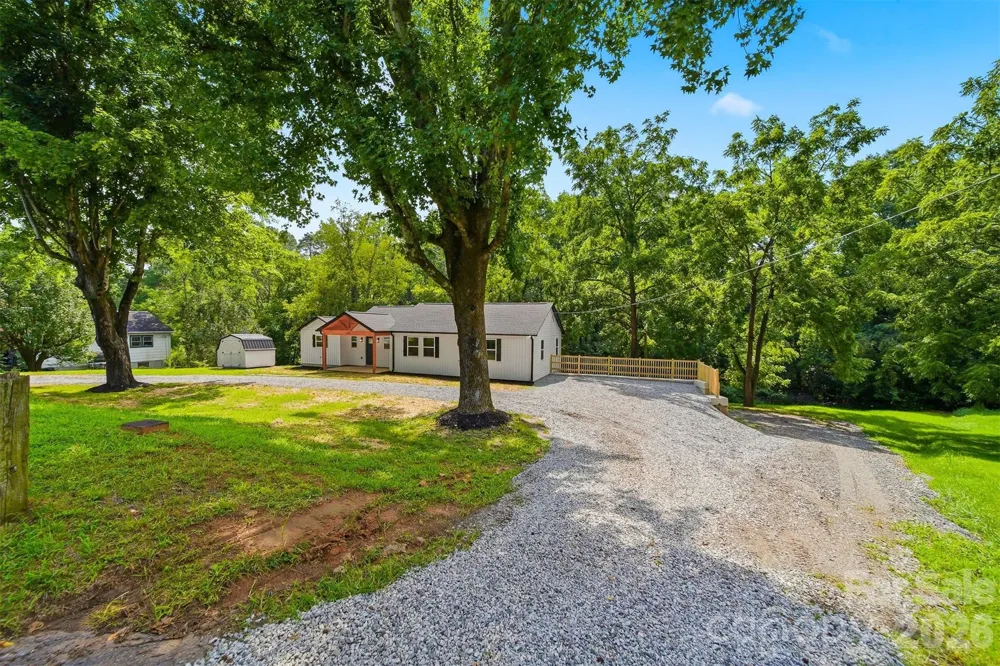 419 Rockyford Street Morganton, NC 28655