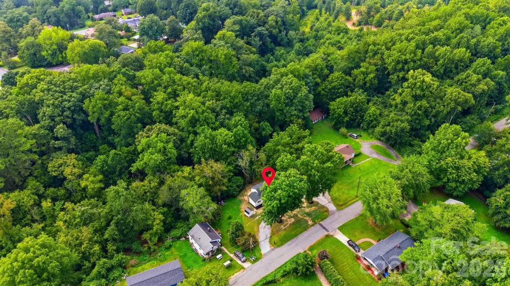 419 Rockyford Street Morganton, NC 28655