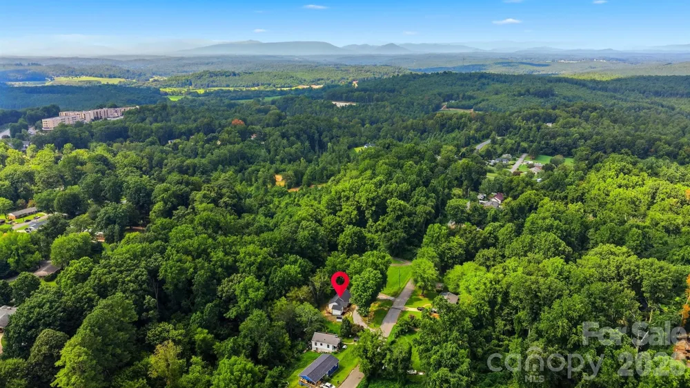 419 Rockyford Street Morganton, NC 28655