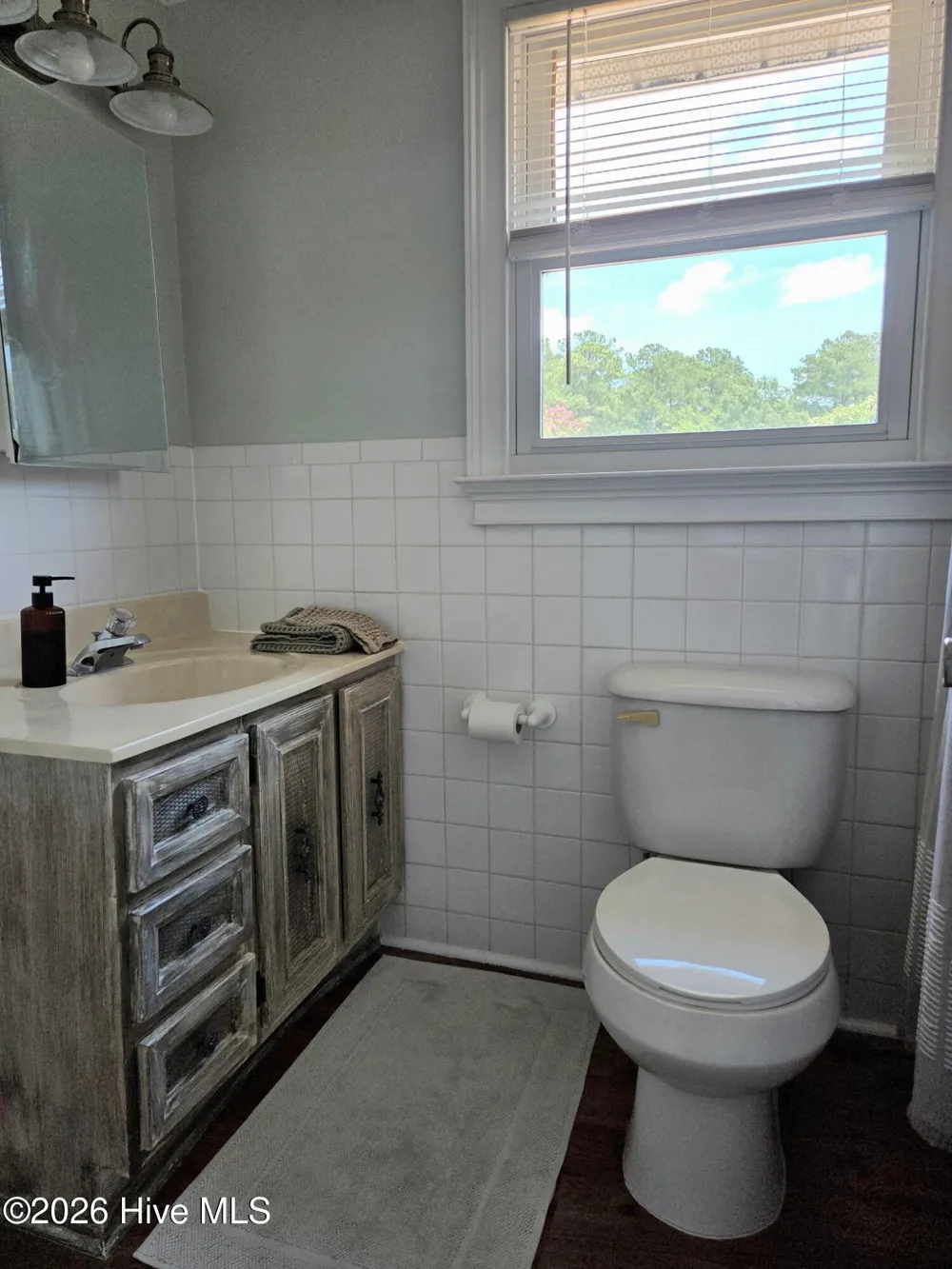 612 River Road Trent Woods, NC 28562