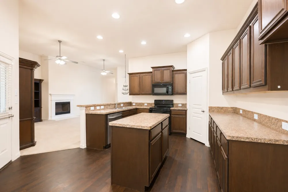 7420 Rose Crest Boulevard Forest Hill, TX 76140