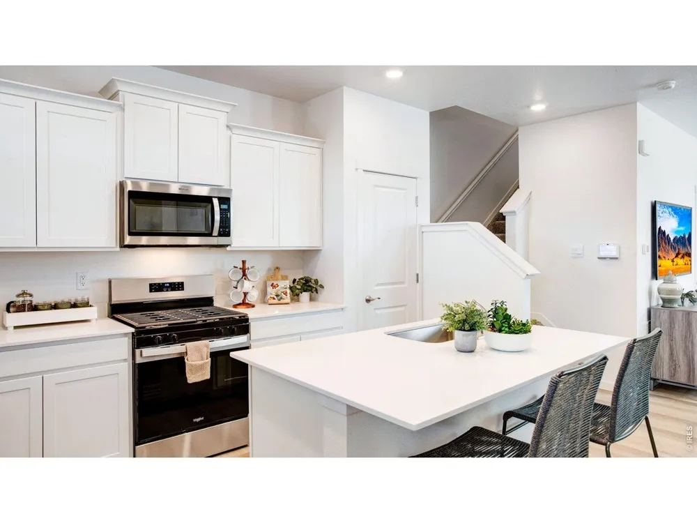 930 Red Star Lane Johnstown, CO 80534