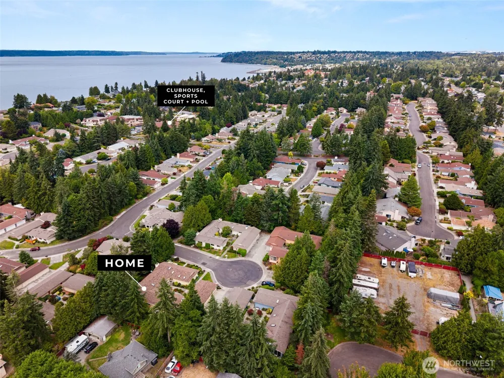 1111 S 249th Place Des Moines, WA 98198