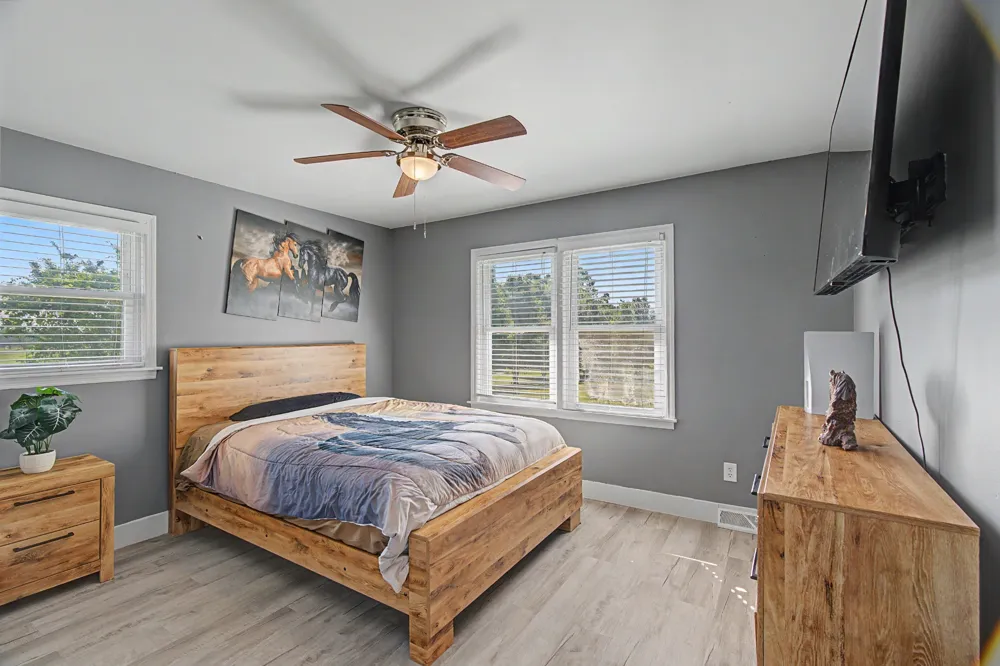 11325 Greenville Rd Hopkinsville, KY 42240