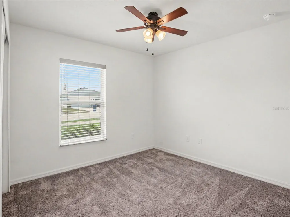 2488 BEGONIA STREET Mascotte, FL 34753