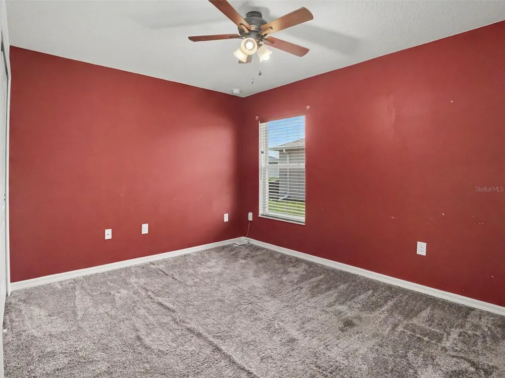 2488 BEGONIA STREET Mascotte, FL 34753