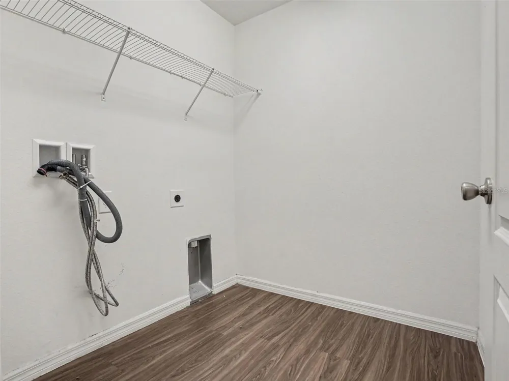 2488 BEGONIA STREET Mascotte, FL 34753