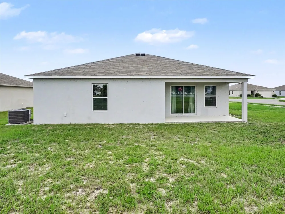 2488 BEGONIA STREET Mascotte, FL 34753