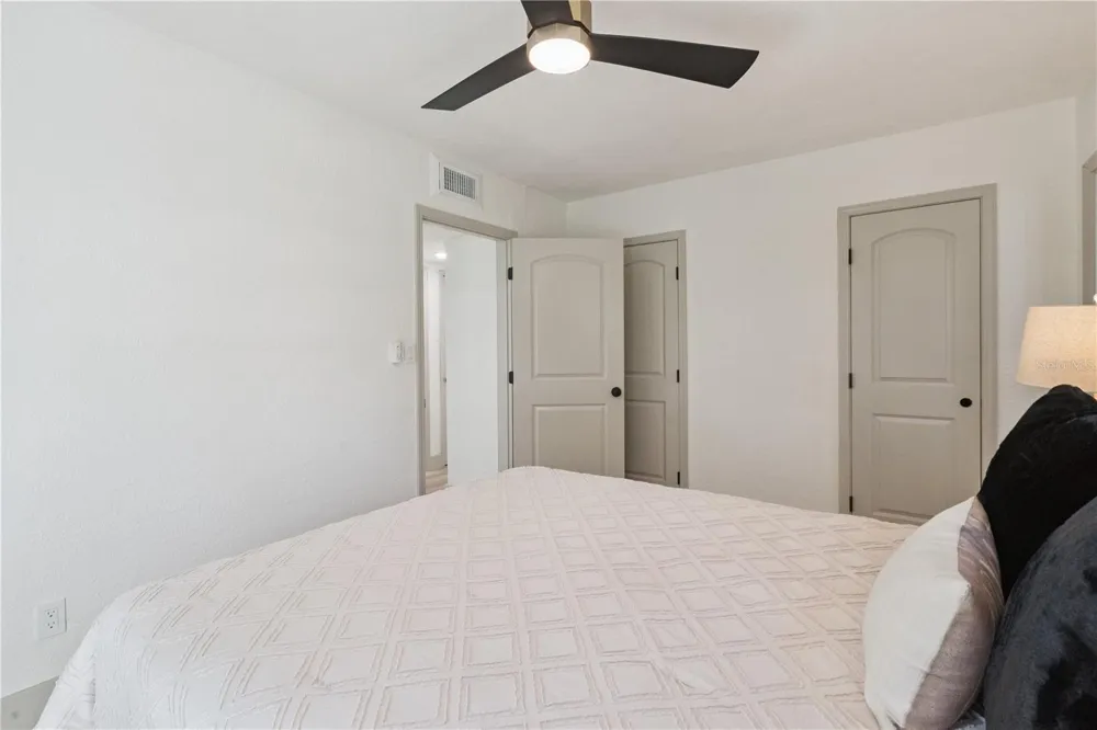 1931 CLOVERLAWN AVENUE Orlando, FL 32806