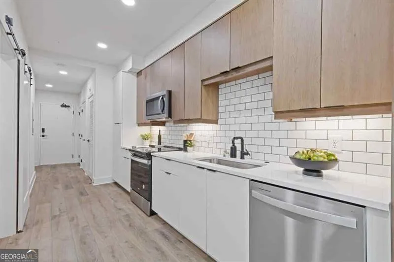 108 Park Place Unit 103 Decatur, GA 30030