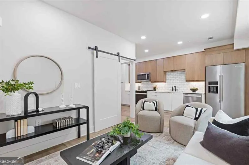 108 Park Place Unit 103 Decatur, GA 30030