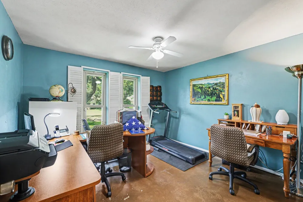 7441 Whispering Pines Drive Dallas, TX 75248