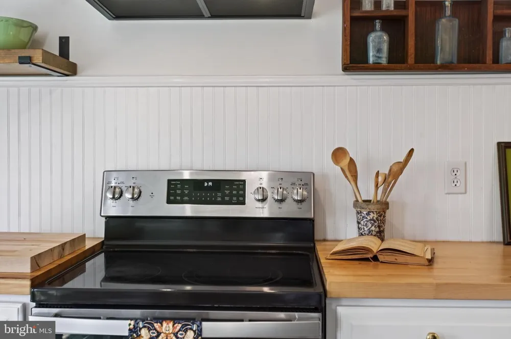 508 E MAIN STREET Berryville, VA 22611
