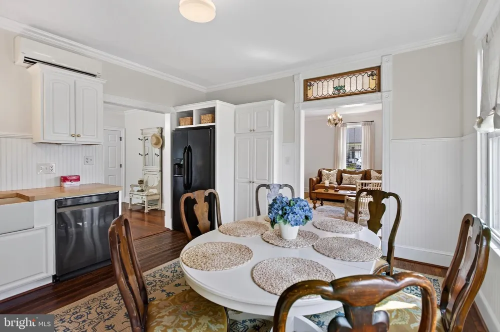508 E MAIN STREET Berryville, VA 22611