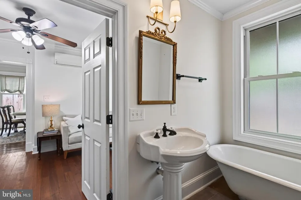 508 E MAIN STREET Berryville, VA 22611