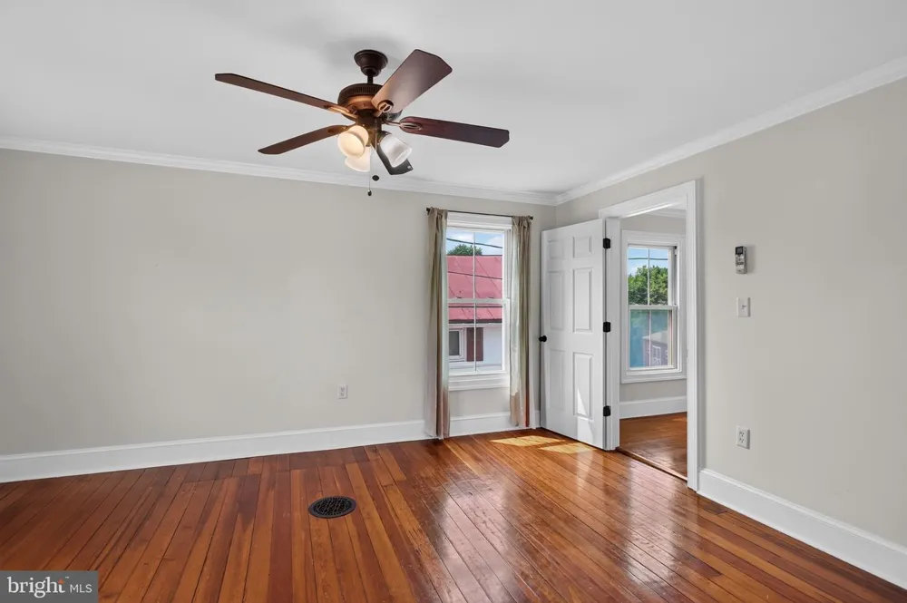 508 E MAIN STREET Berryville, VA 22611