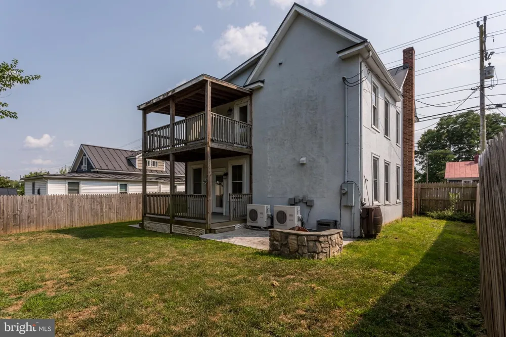 508 E MAIN STREET Berryville, VA 22611