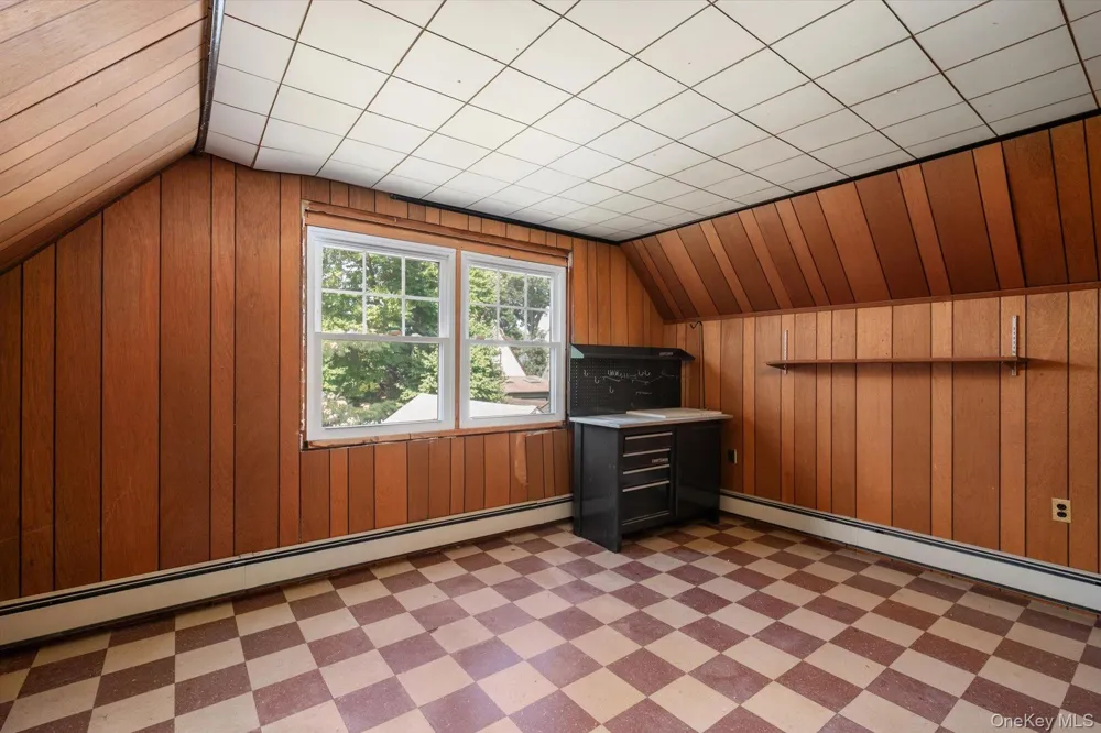 1640 Roosevelt Street Baldwin, NY 11510
