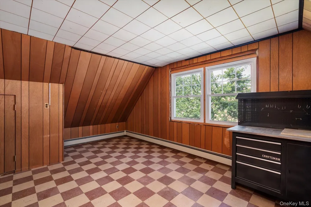 1640 Roosevelt Street Baldwin, NY 11510