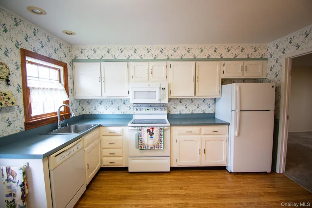 179 Ventry Court #B Ridge, NY 11961
