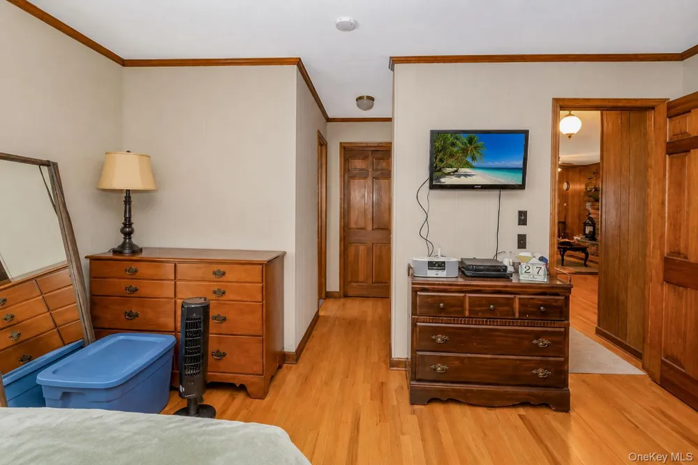 2 Schrempp Lane Pine Bush, NY 12566