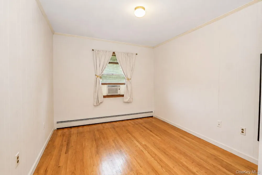 2 Schrempp Lane Pine Bush, NY 12566