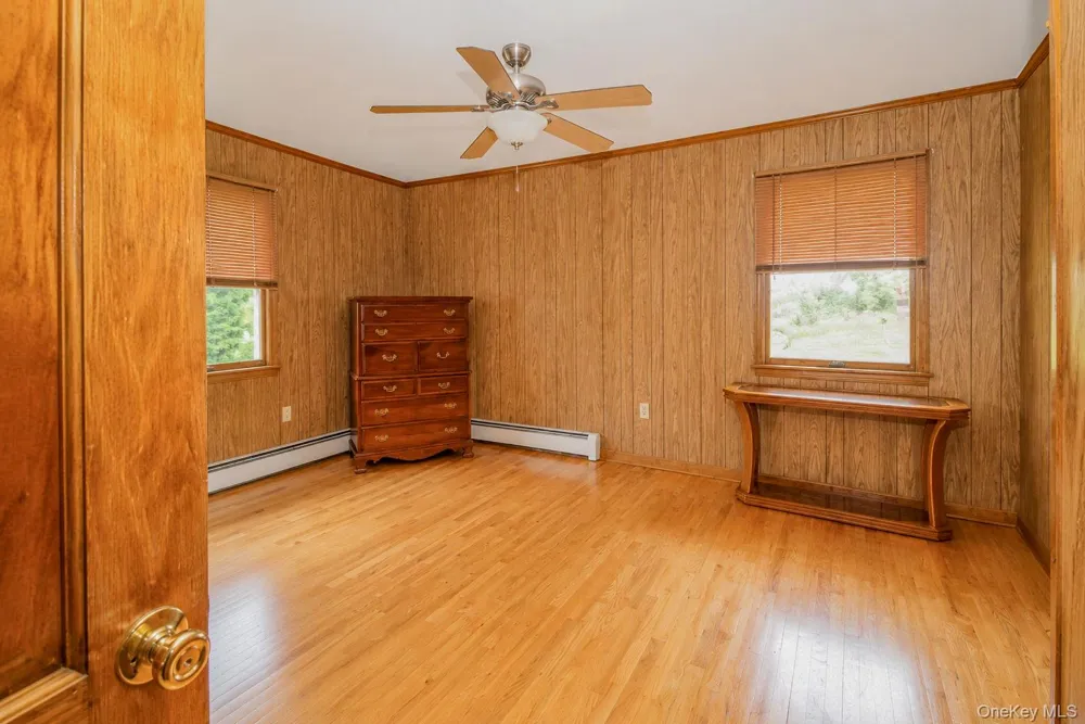 2 Schrempp Lane Pine Bush, NY 12566