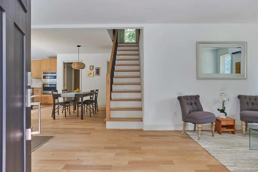 621 Milan Hollow Road Rhinebeck, NY 12572