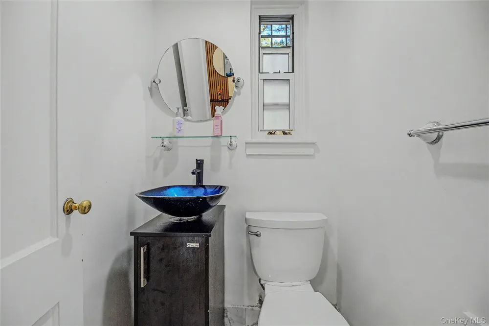 4971 Henry Hudson Parkway W #4971 Bronx, NY 10471