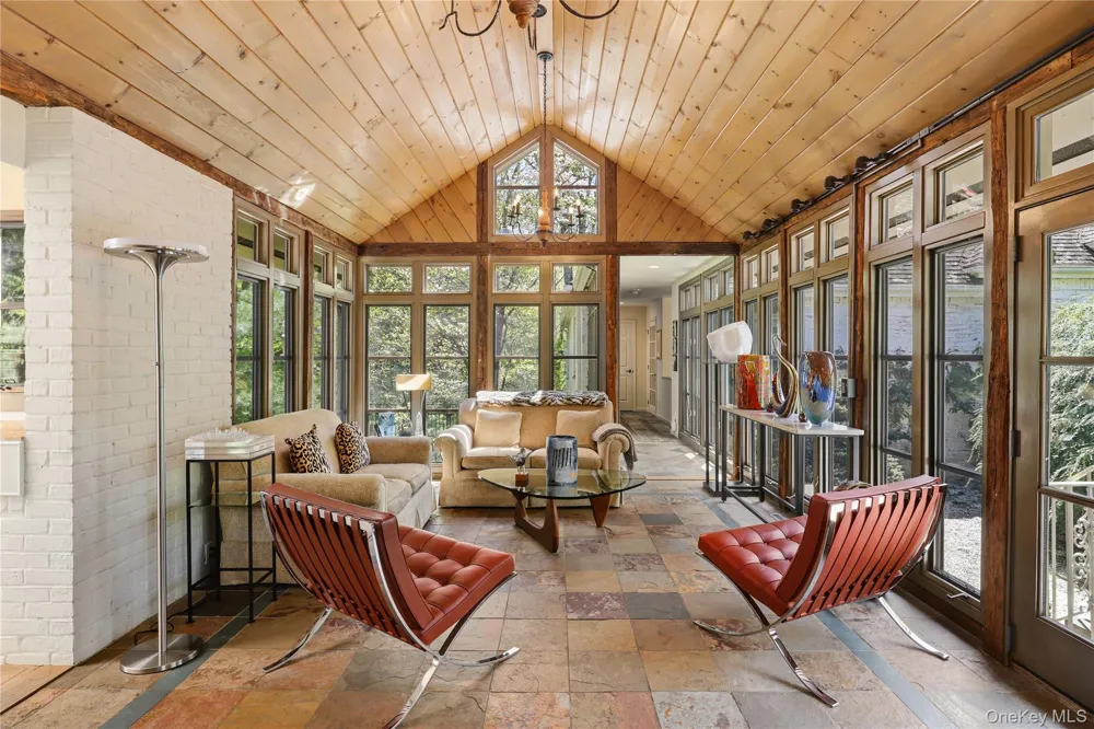 316 Haines Road Bedford Hills, NY 10507