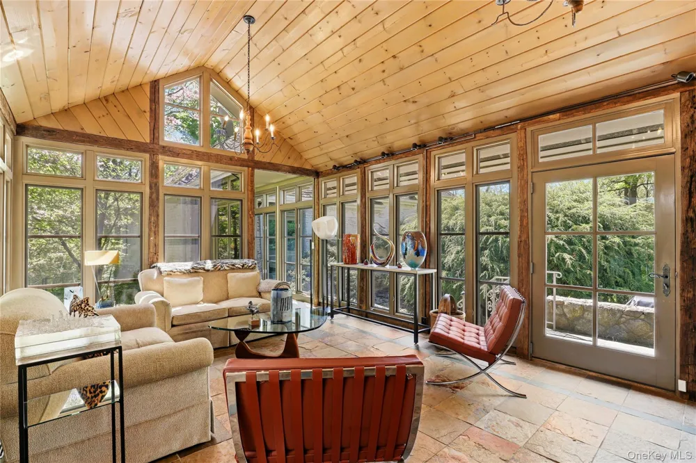 316 Haines Road Bedford Hills, NY 10507