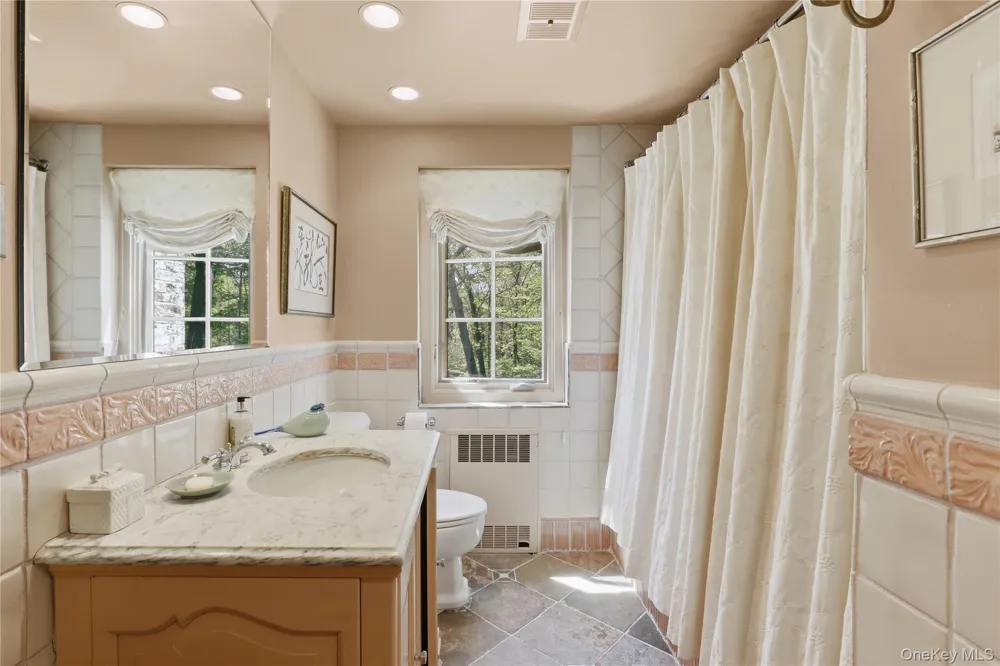 316 Haines Road Bedford Hills, NY 10507