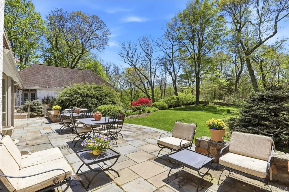 316 Haines Road Bedford Hills, NY 10507