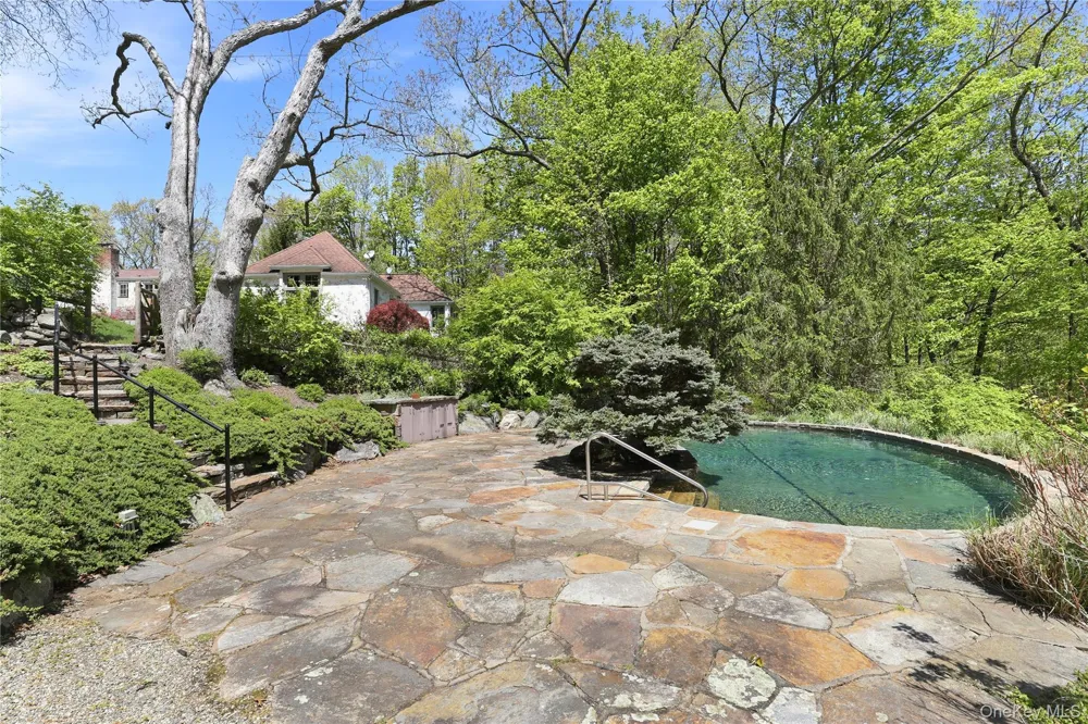 316 Haines Road Bedford Hills, NY 10507