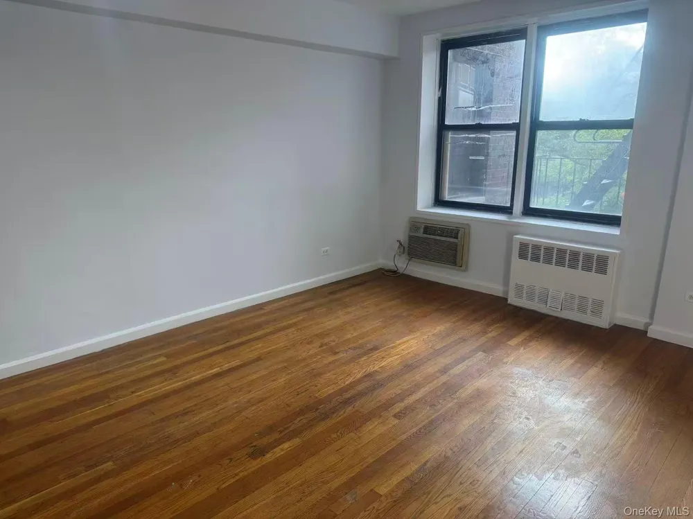 8710 51st Avenue #3H Elmhurst, NY 11373